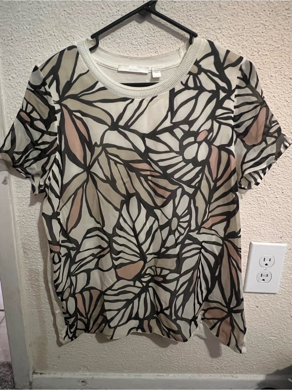 Boss Floral-Print Short Sleeve Top — Cream, Black & Blush